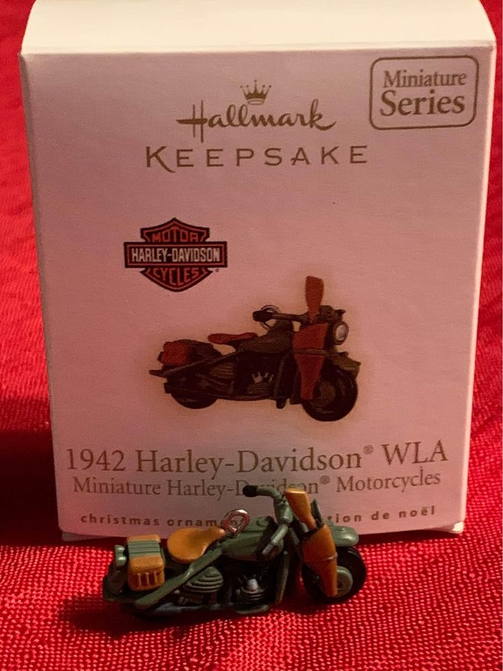 Hallmark Miniature Ornament - Harley-Davidson Motorcycles